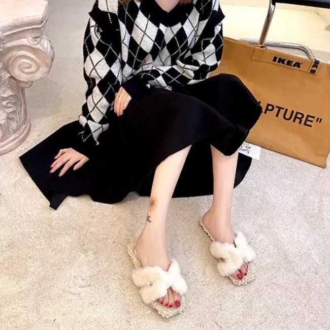 Women Plush Flatform Furry Slippers