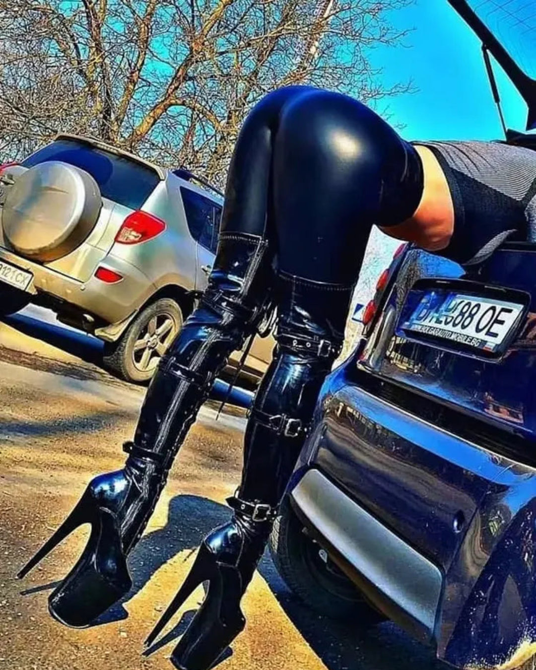 Sexy Stretchy Tummy Leather Leggings