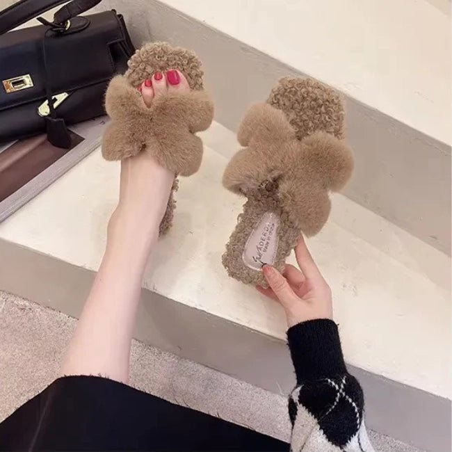 Women Plush Flatform Furry Slippers